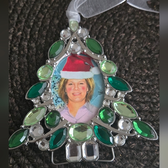 Holiday Photo Frame Ornaments Set - Silver and Gold - Picture 3 of 4